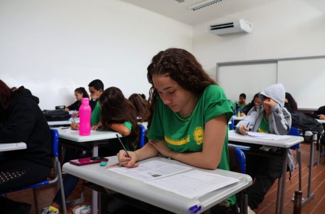 Escola Estadual Maria Constanca de Barros Machado