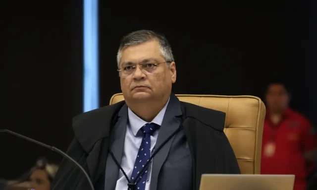 Flávio Dino envia à PGR lista de possíveis irregularidades nas emendas parlamentares